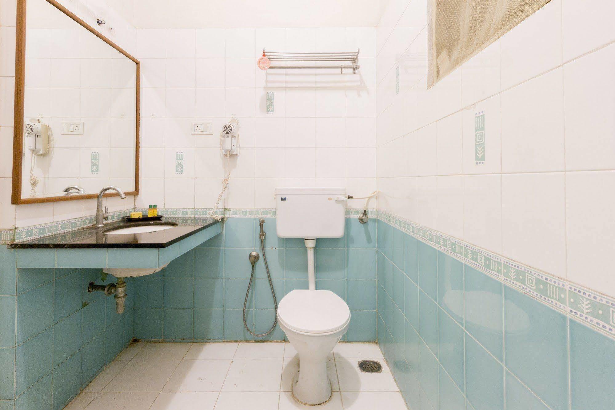 Capital O 66763 Blossoms Serviced Apartments Csennai Kültér fotó